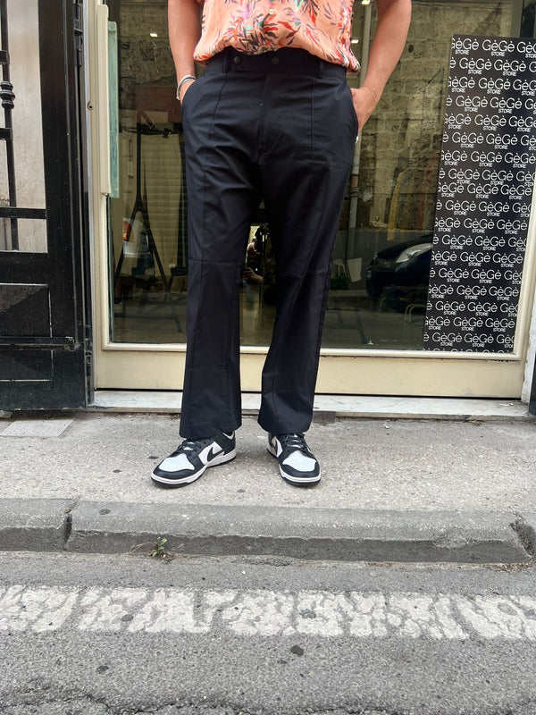 Pantalone nero a palazzo